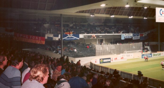 Foto Halle Prag 02 005 1860 Hallenturnier