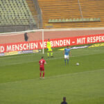 Albion Vrenezi vor Wechsel zum TSV 1860 München? Albion Vrenezi im Strafraum der Löwen
