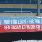 KFC Uerdingen steigt aus der 3.Liga ab: Lizenz nicht erfüllt KFC Uerdingen 3.Liga Banner gegen den TSV 1860 München