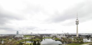 Olympiapark München Aussicht vom Hügel