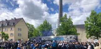 TSV 1860 fans spalier