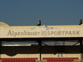 Alpenbauer Sportpark SpVgg Unterhaching Heimspielstätte Stadion 3.Liga