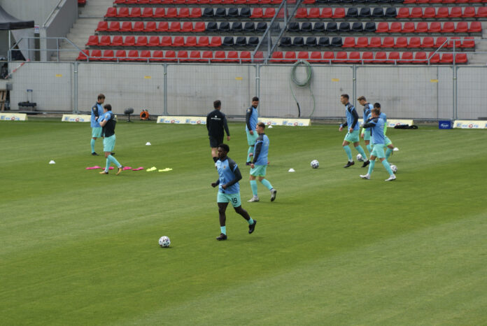 Aufwärmprogramm TSV 1860 München in Wiesbaden