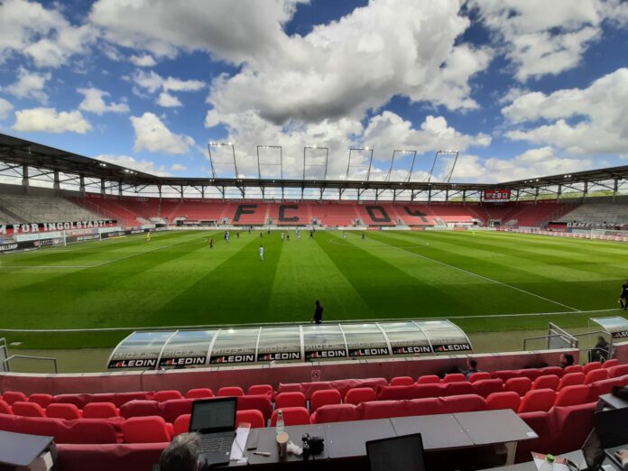 Audi Arena Ingolstadt gegen den TSV 1860 München