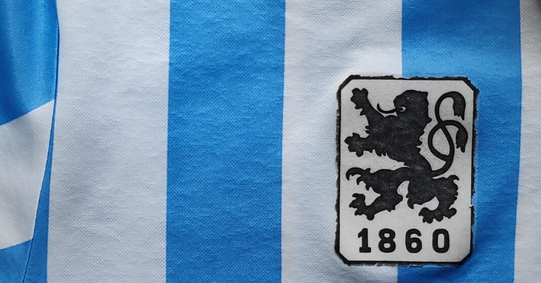 Wappen 1860 Trikot 92/93 Löwen Wunschaufstellungen