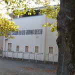 Zum heutigen Pokalspiel gegen Buchbach: Tageskasse geöffnet Grünwalder Stadion Anblick Kassenhäuschen zwischen Ostkurve und Stehhalle mit Schriftzug tageskasse