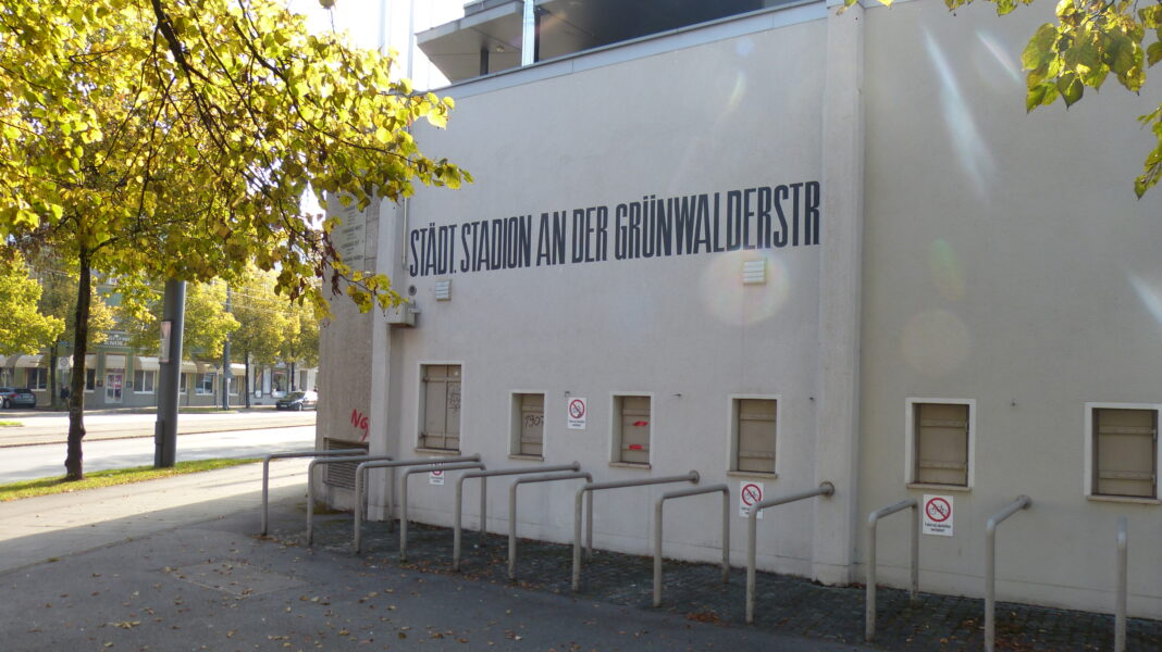 Grünwalder Stadion, Heimat des TSV 1860 im Herbst 2021