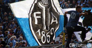TSV 1860 e.V. FA Fahne Verein Fußballabteilung Dritte Vierte III IV