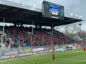 Die Sonntagsspiele der 3. Liga: SV Waldhof Mannheim gegen 1. FC Kaiserslautern