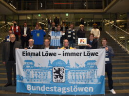 Gruppenfoto bei der Gründung der Bundestagslöwen