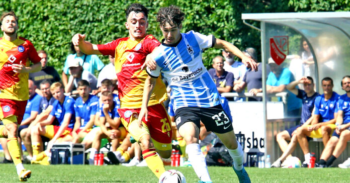 Devin Sür TSV 1860 München gegen Karlsruher SC U19