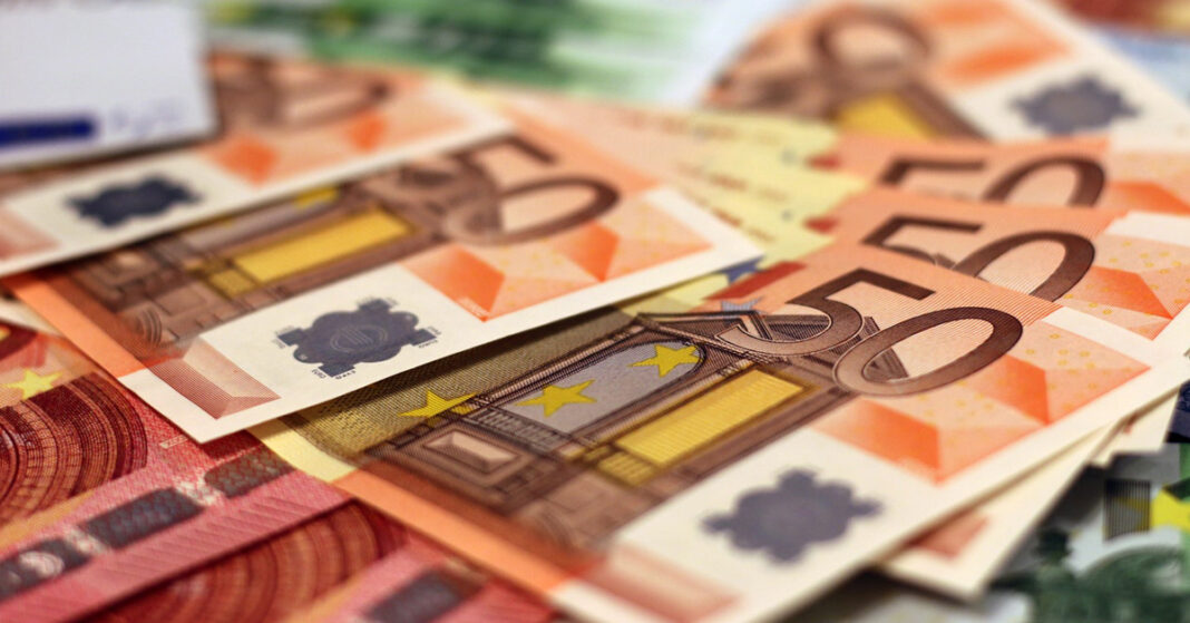 Geld Euro 50+1