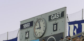 Anzeigetafel Grünwalder Stadion TSV 1860 München SV Meppen 4 0