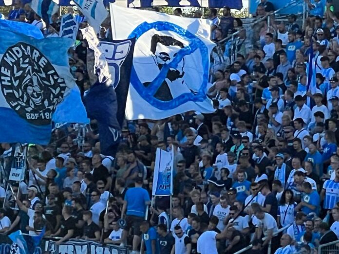 Hasan Ismaik Fahne Fans TSV 1860 München