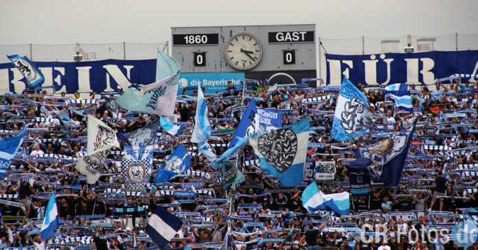 Westkurve Schals Grünwalder Stadion Sechzgerstadion TSV 1860 VfB Oldenburg Westkurve Schals Grünwalder Stadion Sechzgerstadion TSV 1860 Tickets