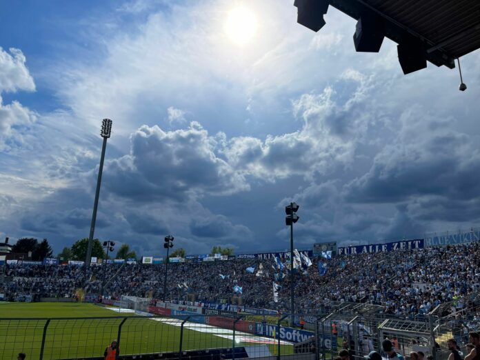 180 Duisburg Hurrican