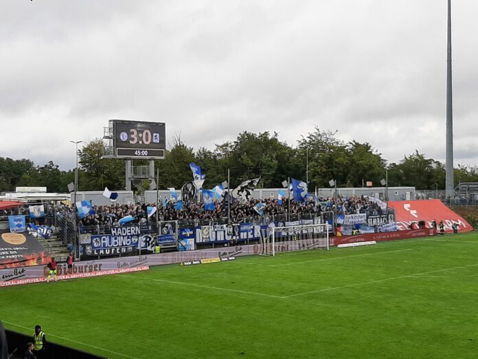 SV Elversberg TSV 1860 München Blick Auf Den Gästeblock