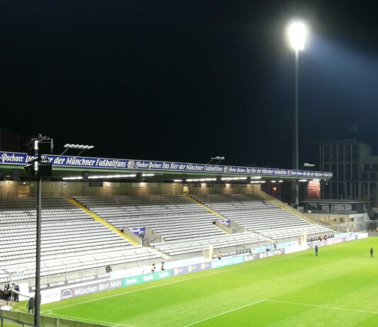 Grünwalder Stadion Flutlicht Strahler Umbau Tauglichkeit 2 Bundesliga