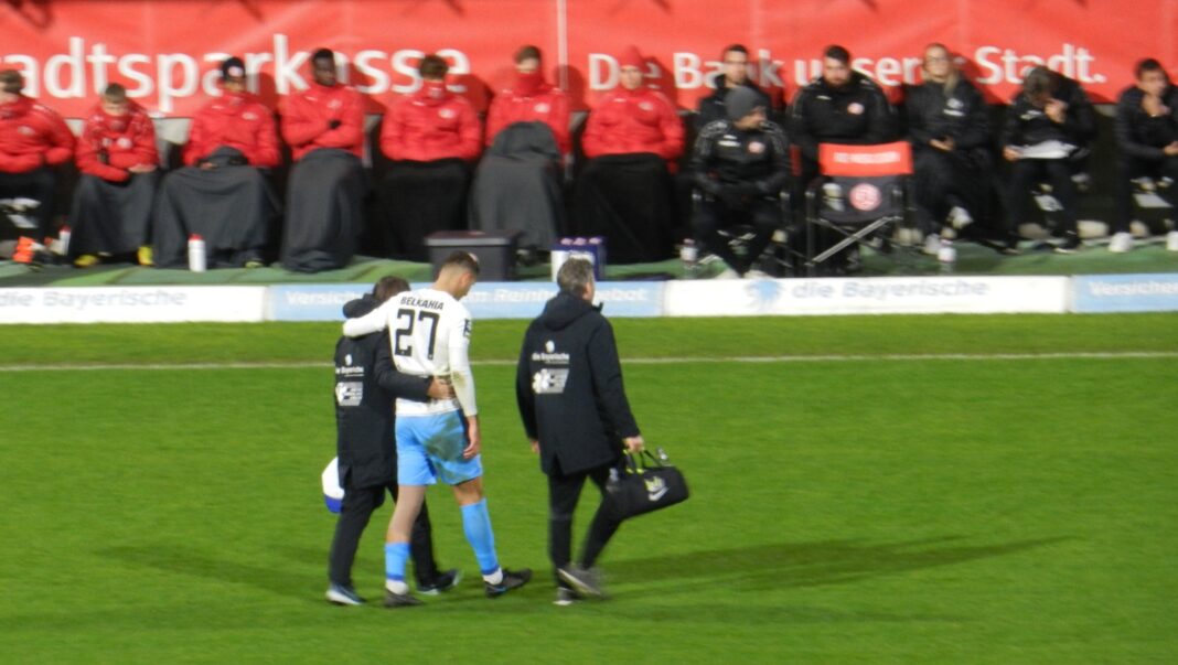 Semi Belkahia TSV 1860 München Verletzung Gegen Rot Weiß Essen