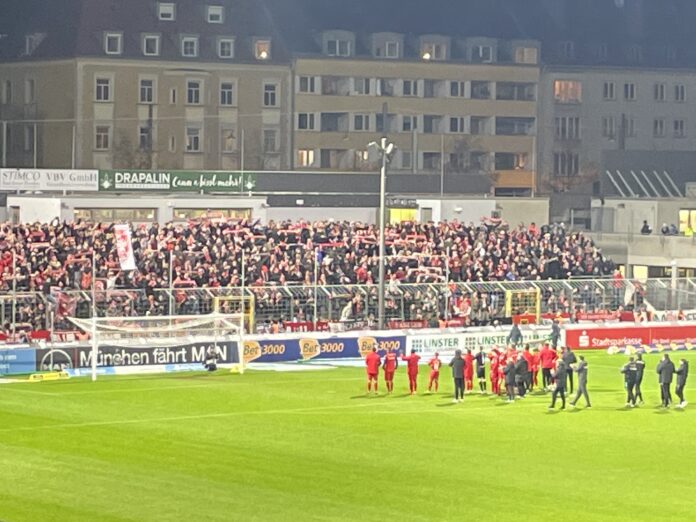Essen in München 22/23