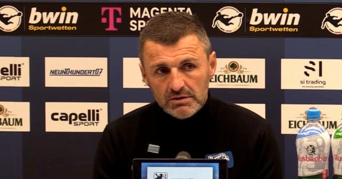 Michael Köllner PK Pressekonferenz Waldhof Mannheim TSV 1860