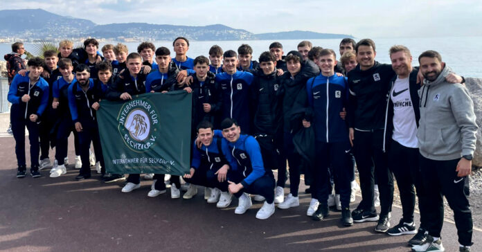 AS Monaco TSV 1860 U17 Unternehmer Für Sechzig Uf60
