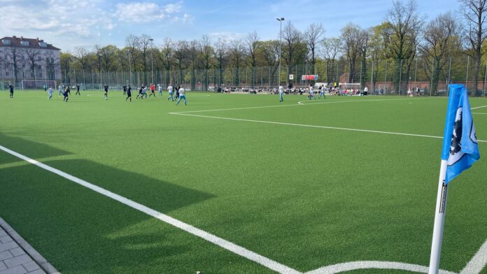TSV 1860 München Frauen (SG) SV Sentilo Blumenau SV Pullach Kreisklasse Spitzenspiel TSV 1860 München Frauen (SG) SV Sentilo Blumenau SV Pullach Kreisklasse Spitzenspiel