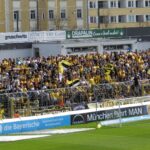 Fans der SpVgg Bayreuth im GWS 22/23