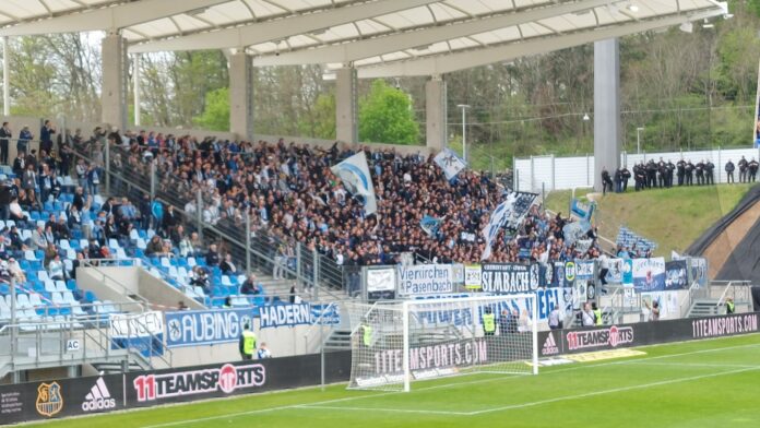 1 Fc Saarbrücken Tsv 1860 Fotogalerie (11)