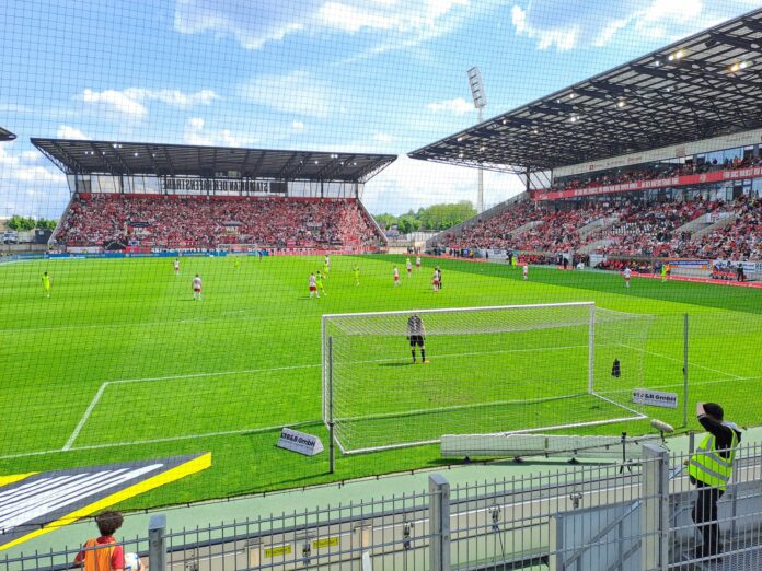 Rot Weiss Essen RWE TSV 1860 Fotogalerie (24)