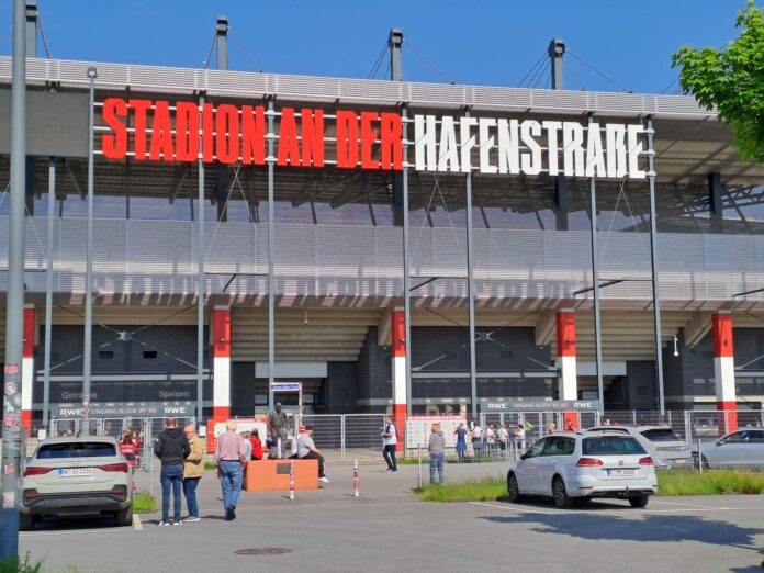 Rot Weiss Essen RWE TSV 1860 Fotogalerie (5)