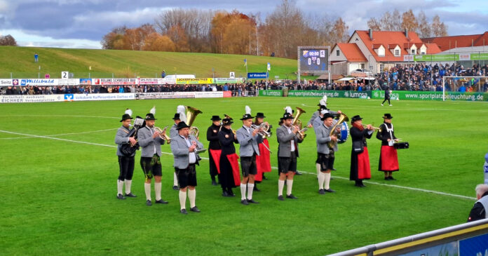 FC Pipinsried TSV 1860 Toto Pokal 20231118 Fotogalerie Titelbild