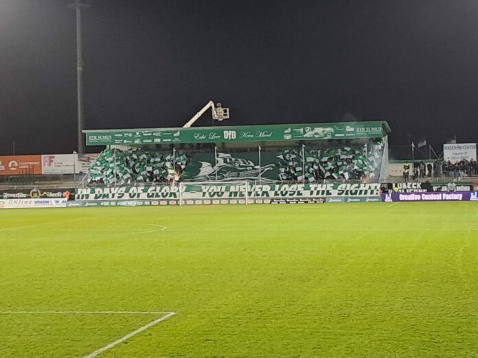 VfB Lübeck TSV 1860 München Lohmühle Fotogalerie (13)