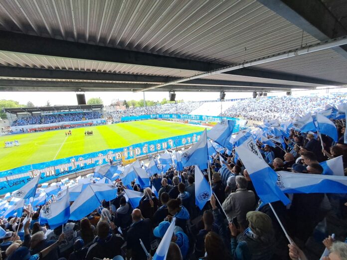 500 Dauerkarten Mitglieder