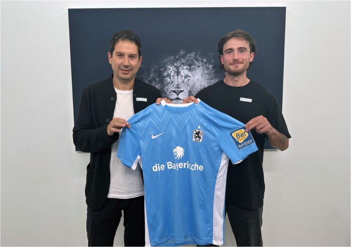 Tim Danhof kommt aus Aue
