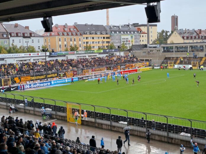 240914 Dresden Lasche Löwen unterliegen Dynamo Dresden