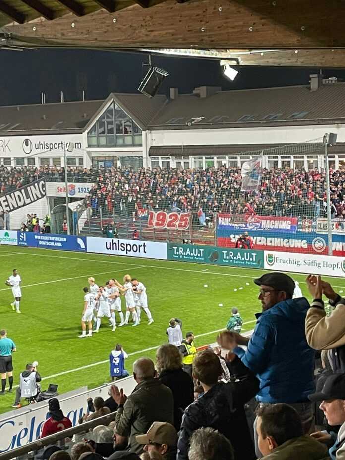 SpVgg Unterhaching TSV 1860 20241020 Fotogalerie (18)