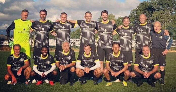 Ausweichtrikot Tsv 1860 Traditionsmannschaft Bananenflanker