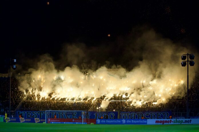 TSV 1860 Arminia Bielefeld Fotogalerie Pyro Strafe