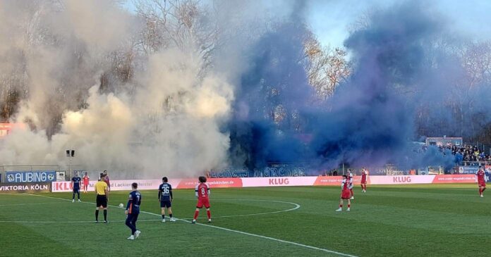 Titelbild FC Viktoria Köln TSV 1860 Fotogalerie