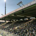 Olympia: Grünwalder Stadion als Fußball-Spielort geplant TSV 1860 Grünwalder Stadion Restkarten Zuschauerkapazität