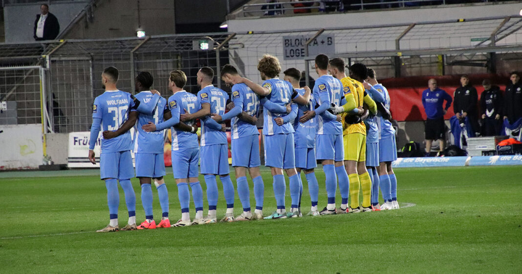 Tsv 1860 Mannschaft Schweigeminute