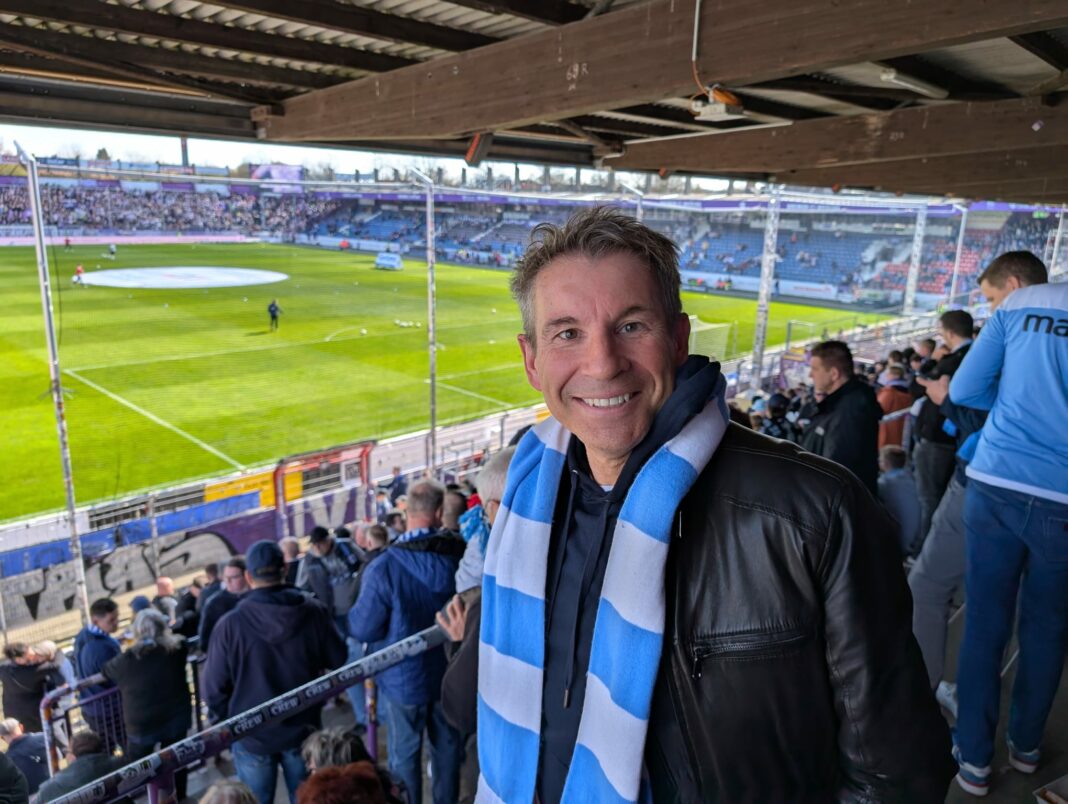 Vfl Osnabrück Tsv 1860 20250329 (28) Gernot Mang an der (alten) Bremer Brücke