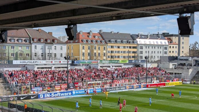TSV 1860 München Energie Cottbus Blick Auf Den Gästeblock Im Grünwalder Stadion
