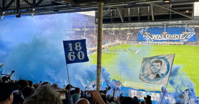 Titelbild Fotogalerie Waldhof Mannheim Tsv 1860