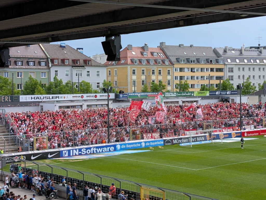 Fotogalerie zu TSV 1860 München – Rot-Weiss Essen