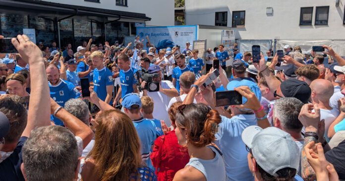 Titelbild TSV 1860 Trainingsauftakt mit sechs Neuen Grünwalder Straße