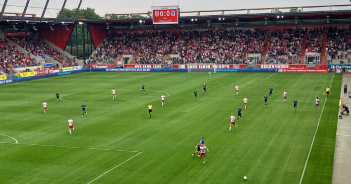 Titelbild Jahn Regensburg TSV 1860 Testspiel Fotogalerie