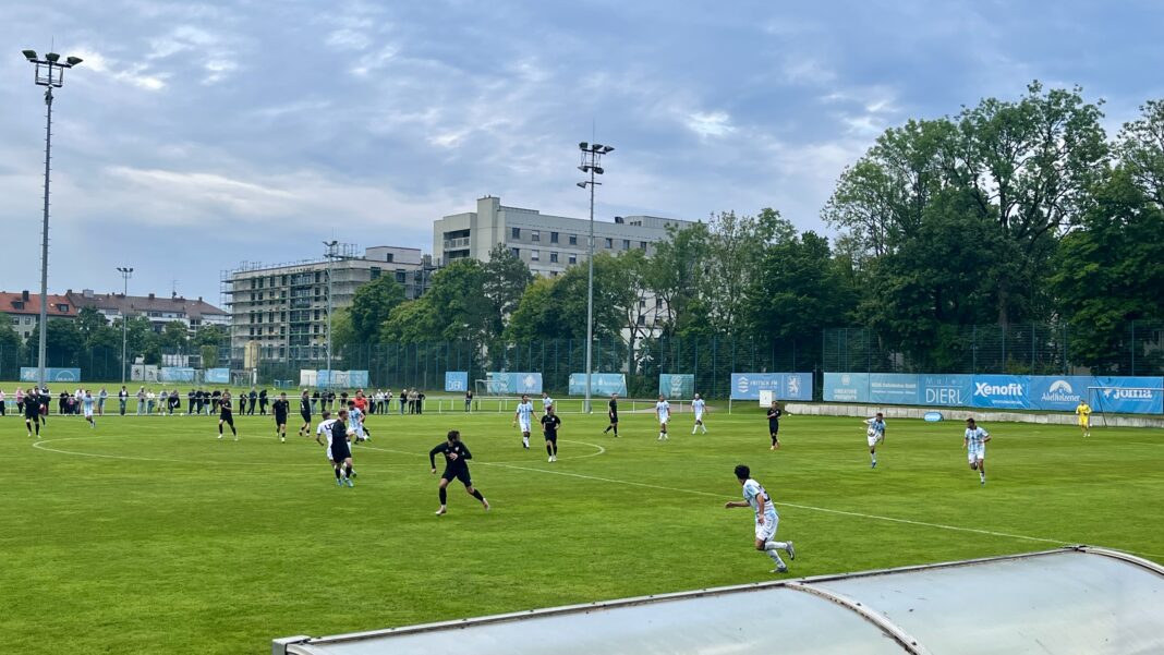 TSV 1860 München U21 am Trainingsgelände Bayernliga Süd TSV 1860 München U21 am Trainingsgelände Bayernliga Süd