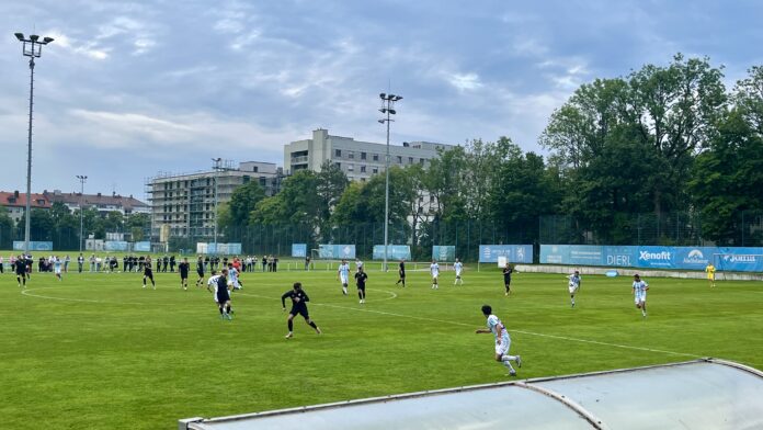 TSV 1860 München U21 am Trainingsgelände Bayernliga Süd